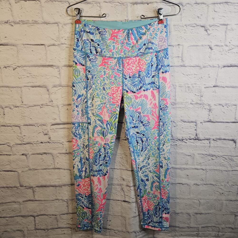 Lilly Pulitzer Luxletic Weekender Crop Leggings Shell Of A Party Women Medium